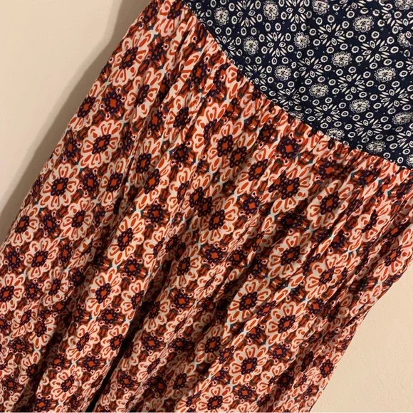 Red and blue Lulus sundress - Picture 2 of 4